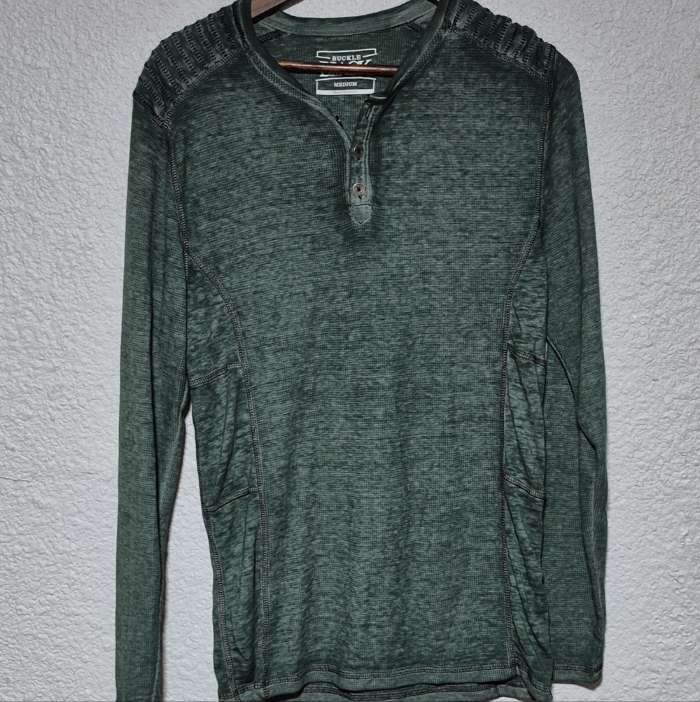Buckle Black Shirt
